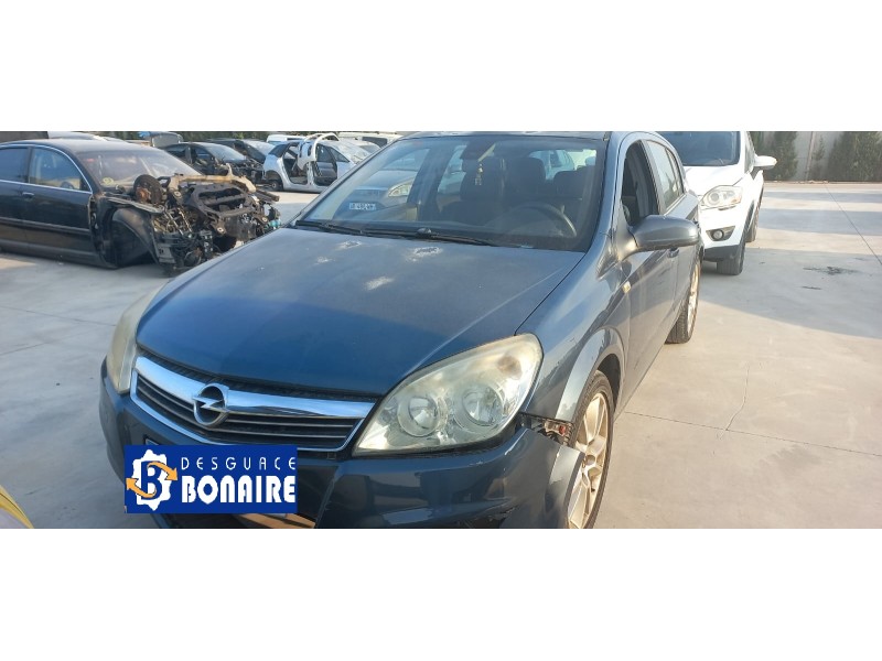 opel astra h berlina del año 2007