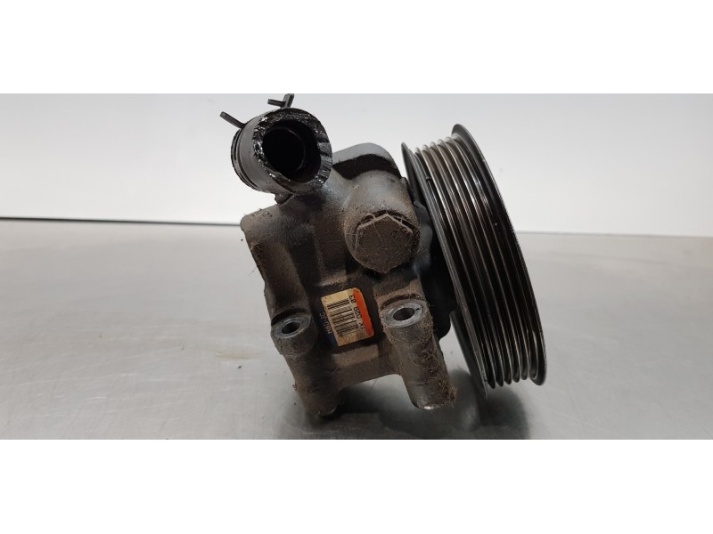 Recambio de bomba direccion para ford focus berlina (cak) trend referencia OEM IAM 1371089  