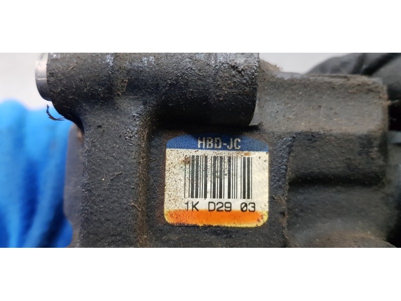 Recambio de bomba direccion para ford focus berlina (cak) trend referencia OEM IAM 1371089  