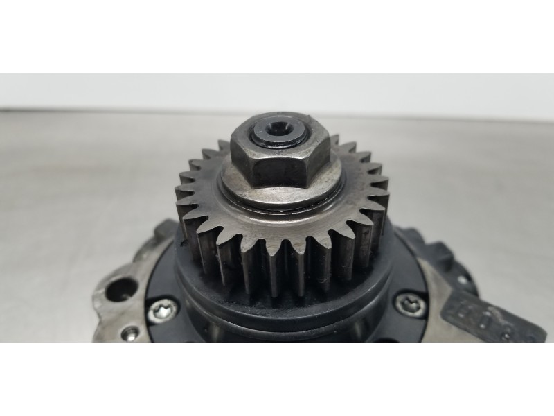 Recambio de bomba inyeccion para renault espace v icon referencia OEM IAM 167005114R  