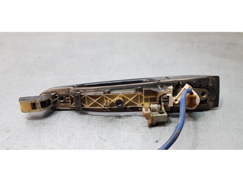 Recambio de maneta exterior delantera izquierda para kia carnival 2.9 crdi vgt active referencia OEM IAM 826504D000   Recambio de maneta exterior delantera izquierda para kia carnival 2.9 crdi vgt active referencia OEM IAM 826504D000