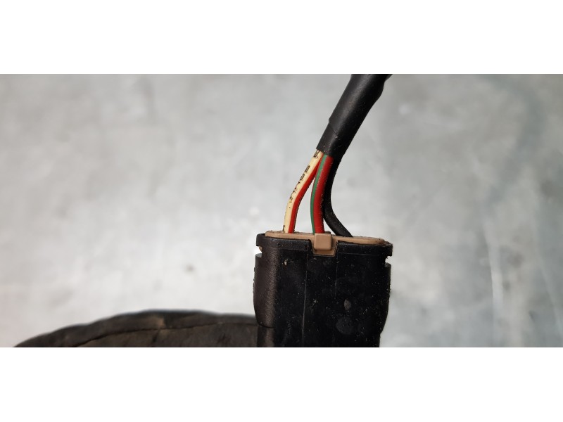 Recambio de maneta exterior delantera izquierda para kia carnival 2.9 crdi vgt active referencia OEM IAM 826504D000   Recambio de maneta exterior delantera izquierda para kia carnival 2.9 crdi vgt active referencia OEM IAM 826504D000