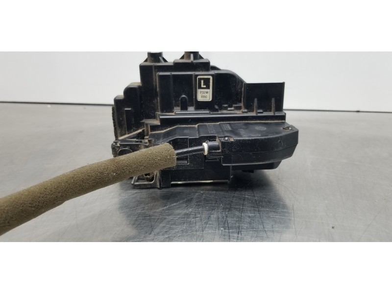 Recambio de cerradura puerta trasera derecha para renault koleos dynamique referencia OEM IAM 825029849R   Recambio de cerradura puerta trasera derecha para renault koleos dynamique referencia OEM IAM 825029849R