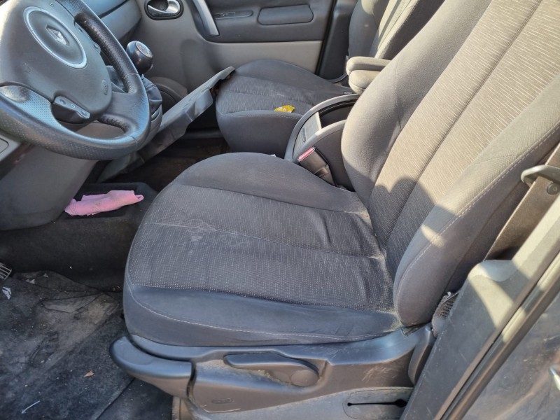 renault scenic ii del año 2007