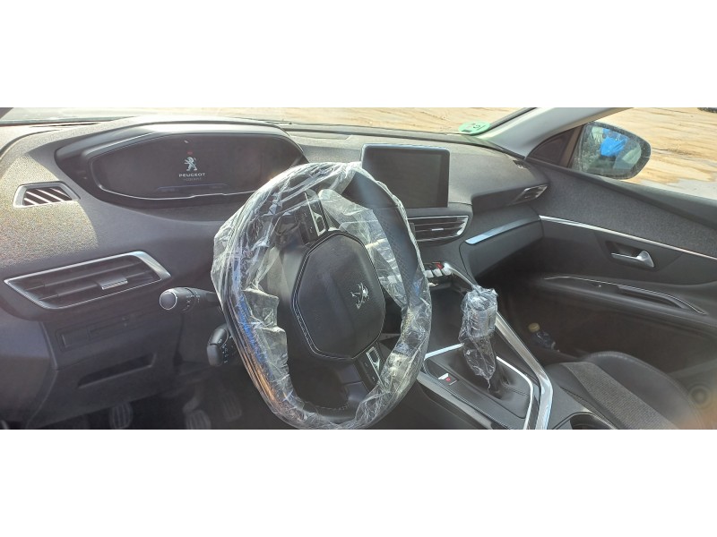 peugeot 3008 del año 2016