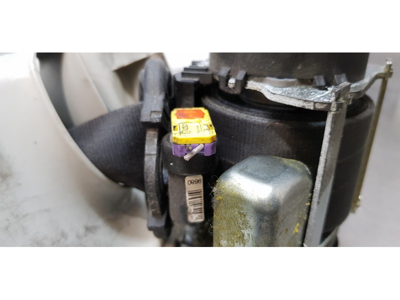 Recambio de cinturon seguridad delantero derecho para skoda superb combi (3t5) ambition referencia OEM IAM 3T1857702   Recambio de cinturon seguridad delantero derecho para skoda superb combi (3t5) ambition referencia OEM IAM 3T1857702
