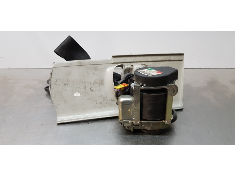 Recambio de cinturon seguridad delantero derecho para skoda superb combi (3t5) ambition referencia OEM IAM 3T1857702   Recambio de cinturon seguridad delantero derecho para skoda superb combi (3t5) ambition referencia OEM IAM 3T1857702