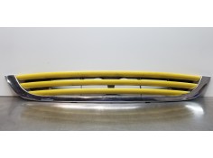 Recambio de rejilla delantera para bmw mini (r50,r53) cooper s referencia OEM IAM 51137135265  