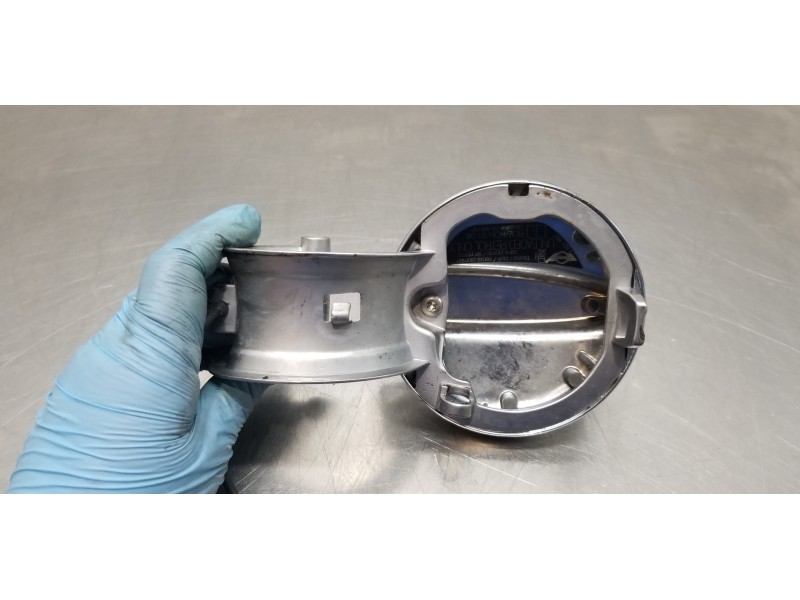 Recambio de tapa exterior combustible para bmw mini (r50,r53) cooper s referencia OEM IAM 51177158196 51177077534  Recambio de tapa exterior combustible para bmw mini (r50,r53) cooper s referencia OEM IAM 51177158196 51177077534