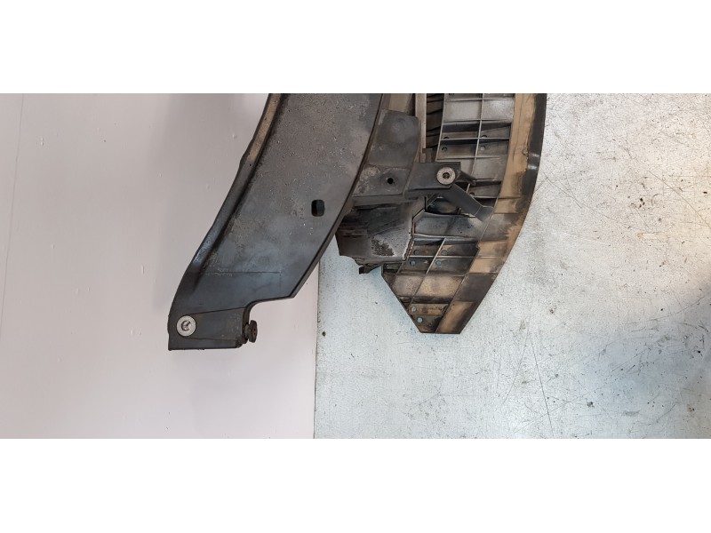 Recambio de panel frontal para skoda superb combi (3t5) ambition referencia OEM IAM 3T0805588D   Recambio de panel frontal para skoda superb combi (3t5) ambition referencia OEM IAM 3T0805588D