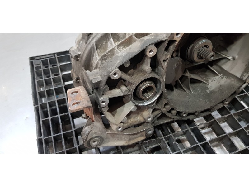 Recambio de caja cambios para ford kuga (cbv) titanium referencia OEM IAM 1577930 8V4R7002BF 8V4R7F096GB Recambio de caja cambios para ford kuga (cbv) titanium referencia OEM IAM 1577930 8V4R7002BF 8V4R7F096GB