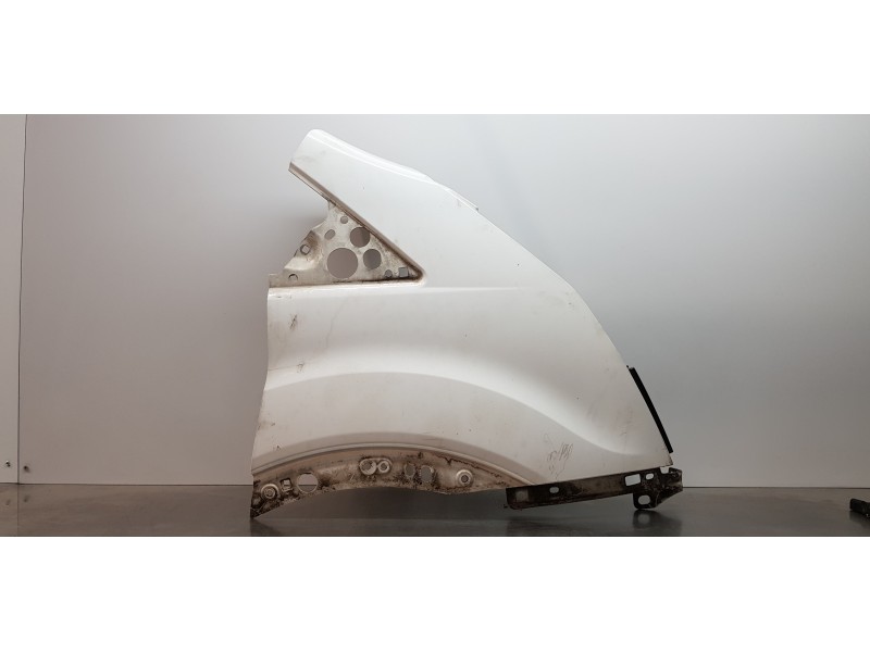 Recambio de aleta delantera derecha para ford transit kastenwagen (ttg) 310 l2 ambiente referencia OEM IAM 2242243 PBK31V16005AL