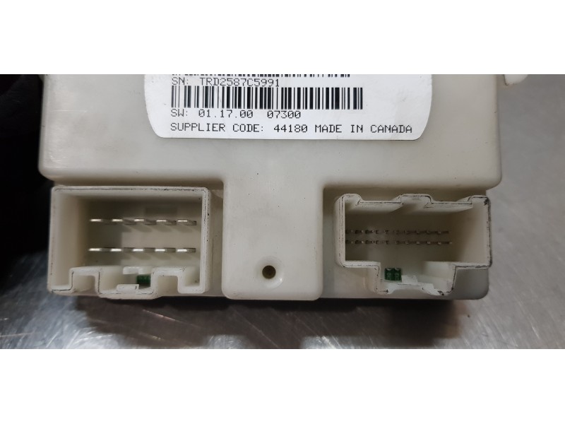 Recambio de modulo electronico para chrysler grand voyager limited referencia OEM IAM P04602758AG  