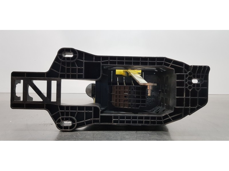 Recambio de palanca cambio para mercedes clase b (w245) 200 cdi (245.208) referencia OEM IAM A1693701009  