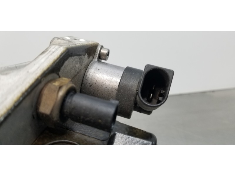 Recambio de bomba inyeccion para mercedes clase cls (w219) 320 cdi (219.322) referencia OEM IAM A6420700501 0445010145 