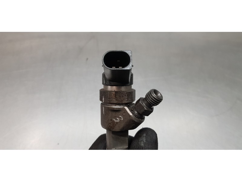 Recambio de inyector para mercedes clase b (w245) 180 cdi (245.207) referencia OEM IAM A6400700787 0445110167  Recambio de inyector para mercedes clase b (w245) 180 cdi (245.207) referencia OEM IAM A6400700787 0445110167