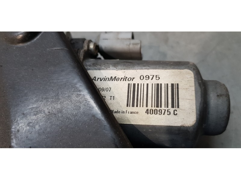 Recambio de elevalunas trasero derecho para peugeot 207 cc sport referencia OEM IAM 9680072380   Recambio de elevalunas trasero derecho para peugeot 207 cc sport referencia OEM IAM 9680072380