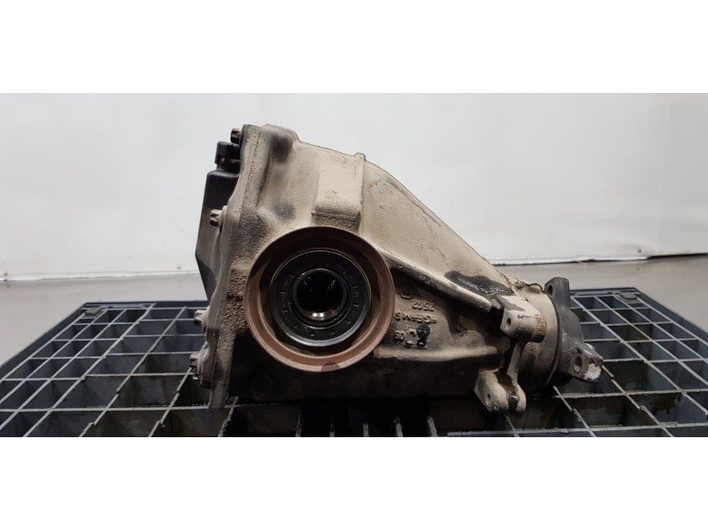 Recambio de diferencial trasero para mercedes clase cls (w219) 350 (219.356) referencia OEM IAM A2193502614 A2303511108 