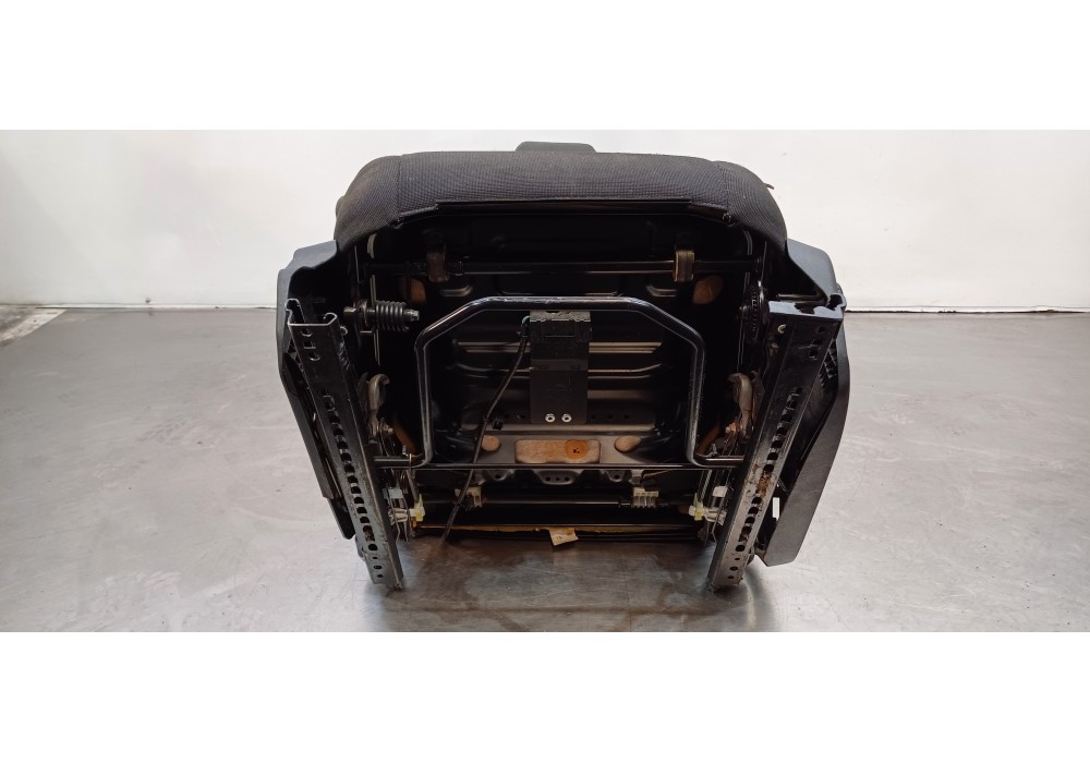 Recambio de asiento delantero izquierdo para ford transit kastenwagen (ttg) 310 l2 ambiente referencia OEM IAM 2006010 BK2161715