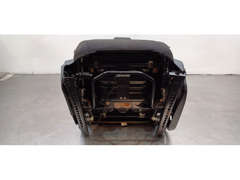 Recambio de asiento delantero izquierdo para ford transit kastenwagen (ttg) 310 l2 ambiente referencia OEM IAM 2006010 BK2161715