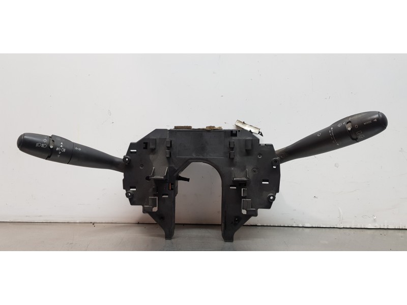 Recambio de mando multifuncion para citroen c5 station wagon exclusive referencia OEM IAM 96720601XT  