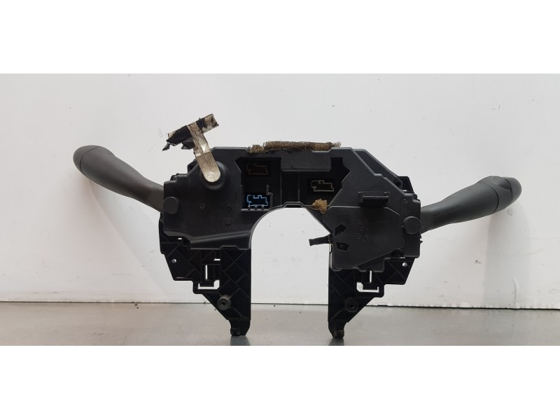 Recambio de mando multifuncion para citroen c5 station wagon exclusive referencia OEM IAM 96720601XT  