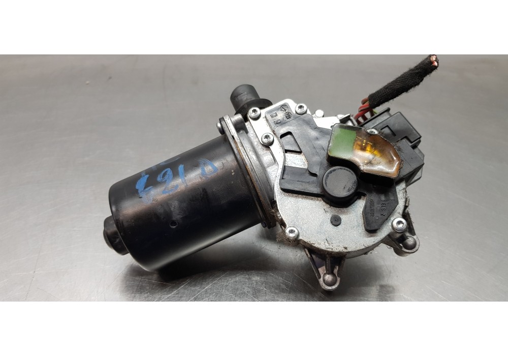 Recambio de motor limpia delantero para mercedes clase b (w245) 180 cdi (245.207) referencia OEM IAM A1698202140  