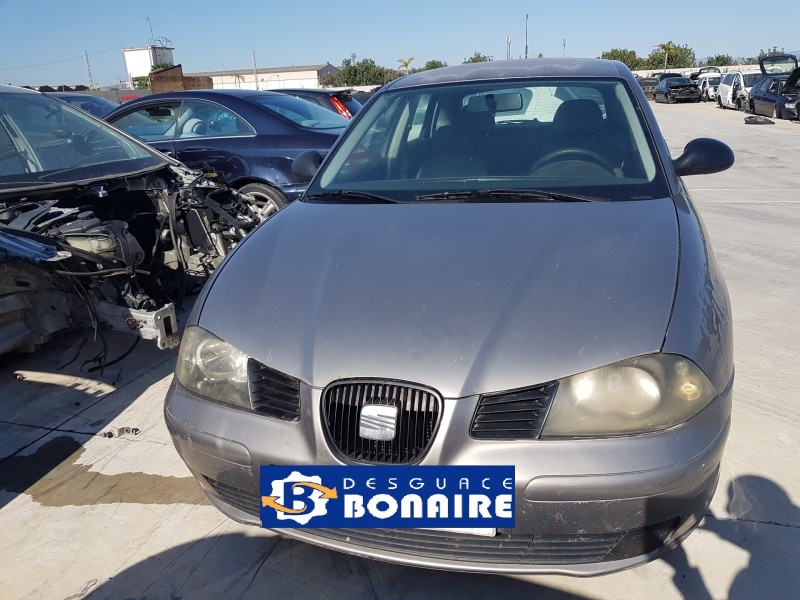 seat ibiza (6l1) del año 2004