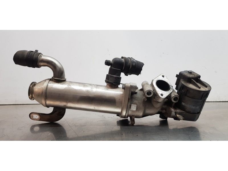 Recambio de valvula egr para citroen c5 station wagon exclusive referencia OEM IAM 9686916780  