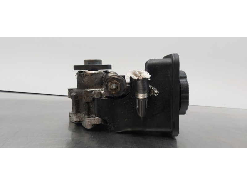 Recambio de bomba direccion para bmw serie 3 berlina (e46) 320d referencia OEM IAM 32411095155   Recambio de bomba direccion para bmw serie 3 berlina (e46) 320d referencia OEM IAM 32411095155