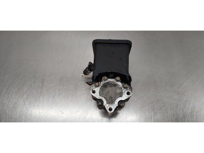 Recambio de bomba direccion para bmw serie 3 berlina (e46) 320d referencia OEM IAM 32411095155   Recambio de bomba direccion para bmw serie 3 berlina (e46) 320d referencia OEM IAM 32411095155