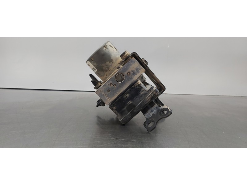 Recambio de abs para hyundai ix35 style awd referencia OEM IAM 589202Y350  