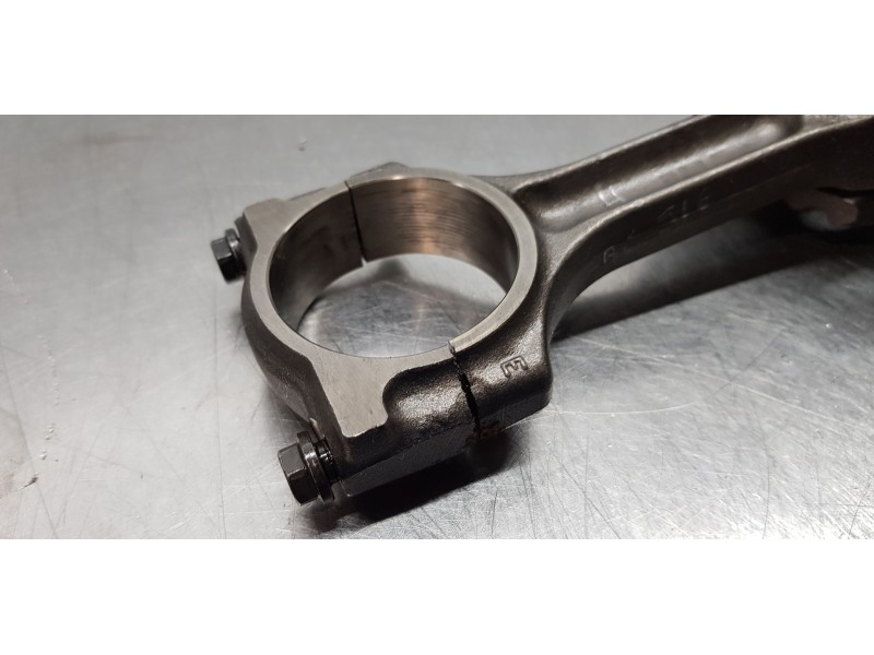 Recambio de piston para renault scenic iv grand zen referencia OEM IAM 120A16279R  