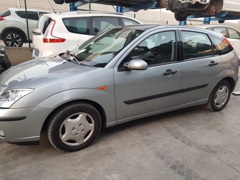 ford focus berlina (cak) del año 2003 ford focus berlina (cak) del año 2003