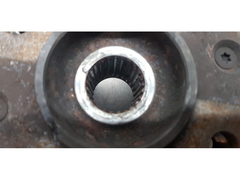 Recambio de mangueta delantera derecha para peugeot 5008 active referencia OEM IAM 1606631080  