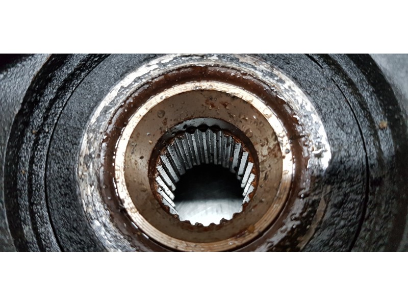 Recambio de mangueta delantera izquierda para peugeot 5008 active referencia OEM IAM 1606630980  