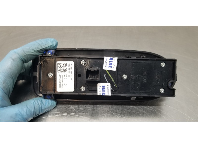 Recambio de mando elevalunas delantero izquierdo para ford kuga (cbv) titanium referencia OEM IAM 8M5T14A132AC   Recambio de mando elevalunas delantero izquierdo para ford kuga (cbv) titanium referencia OEM IAM 8M5T14A132AC