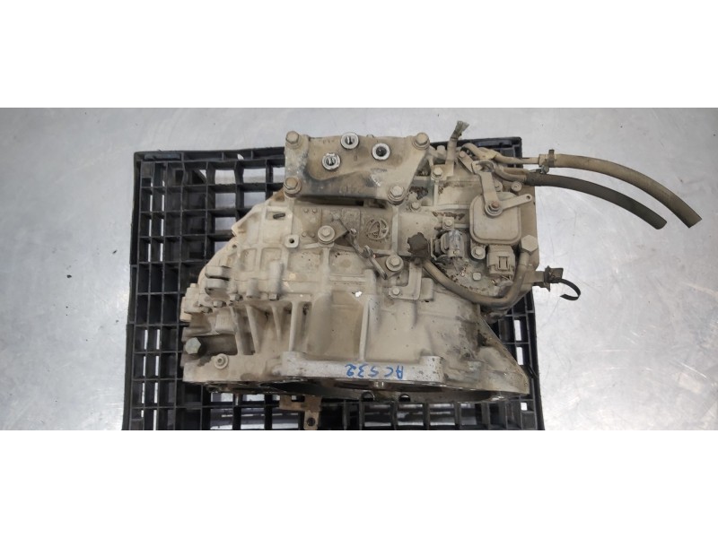 Recambio de caja cambios para hyundai ix35 style awd referencia OEM IAM 450003B250  