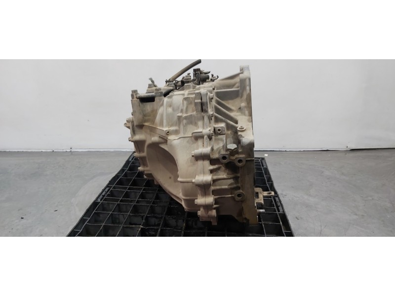 Recambio de caja cambios para hyundai ix35 style awd referencia OEM IAM 450003B250  