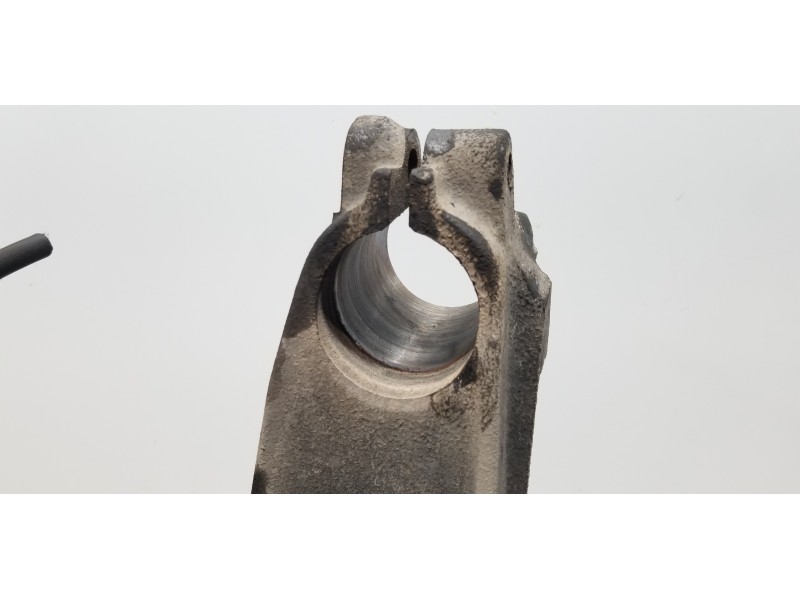 Recambio de mangueta delantera derecha para ford kuga (cbv) titanium referencia OEM IAM 1674670 8V413K170AD  Recambio de mangueta delantera derecha para ford kuga (cbv) titanium referencia OEM IAM 1674670 8V413K170AD