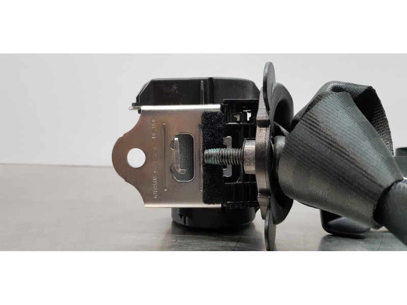 Recambio de cinturon seguridad trasero derecho para land rover discovery sport pure referencia OEM IAM LR072154 629397500B AMFK7