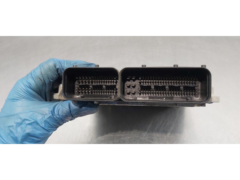 Recambio de centralita motor uce para hyundai ix35 style awd referencia OEM IAM 391012F200  