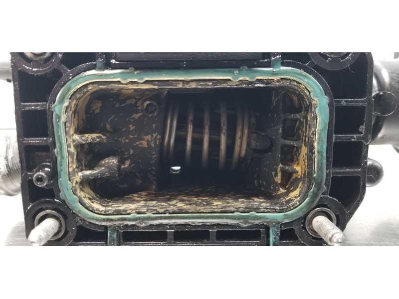 Recambio de termostato para citroen c-elysée feel referencia OEM IAM 9812113780  