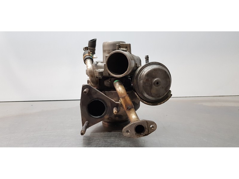 Recambio de turbocompresor para renault laguna ii (bg0) confort expression referencia OEM IAM H8200398585  