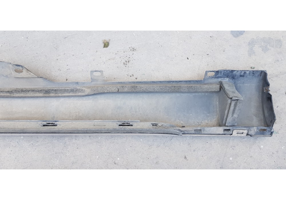 Recambio de faldon lateral para audi a8 (4hc/4hl) 3.0 tdi clean diesel quattro referencia OEM IAM 4H0853859EGRU  