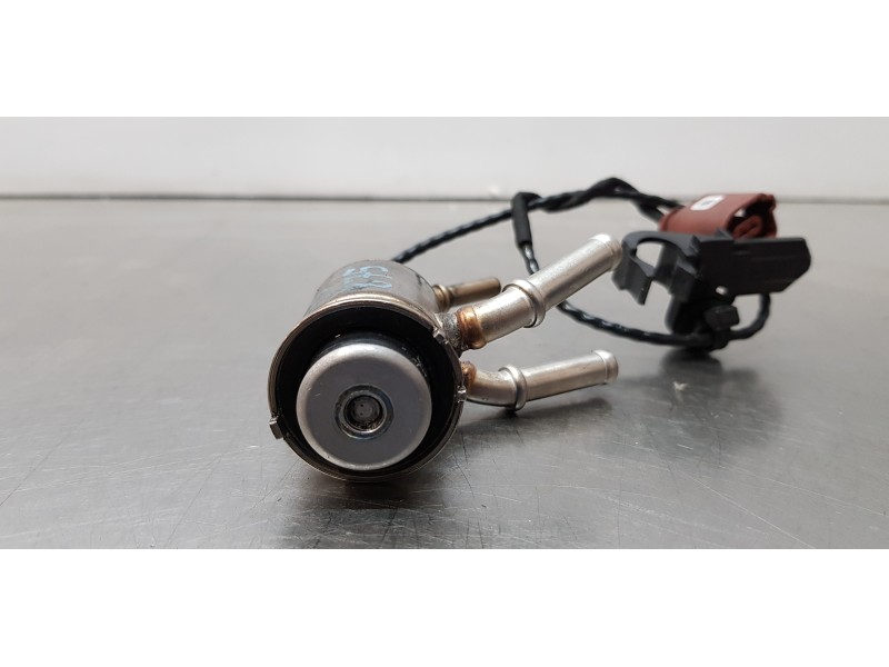 Recambio de inyector para volkswagen caddy furgón/kombi kasten bmt referencia OEM IAM 05L131133J   Recambio de inyector para volkswagen caddy furgón/kombi kasten bmt referencia OEM IAM 05L131133J