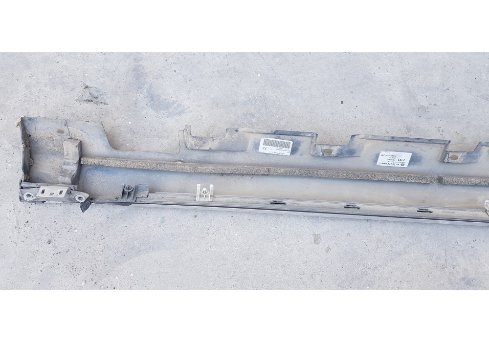 Recambio de faldon lateral para audi a8 (4hc/4hl) 3.0 tdi clean diesel quattro referencia OEM IAM 4H0853859EGRU  