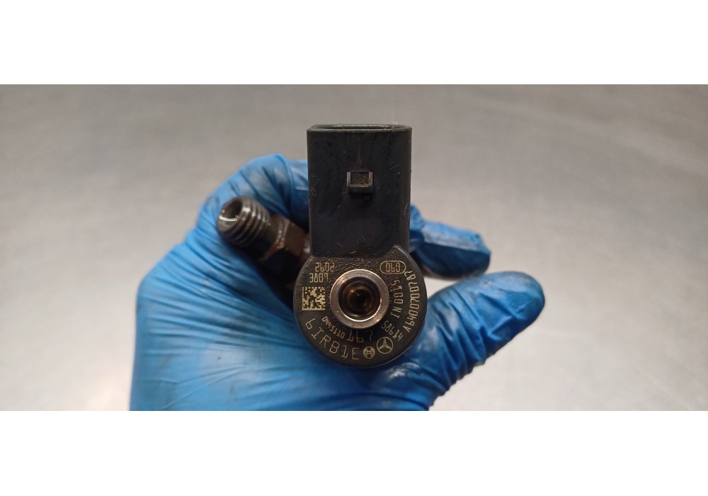 Recambio de inyector para mercedes clase a (w169) a 180 cdi (169.007) referencia OEM IAM A6400700787 0445110167 