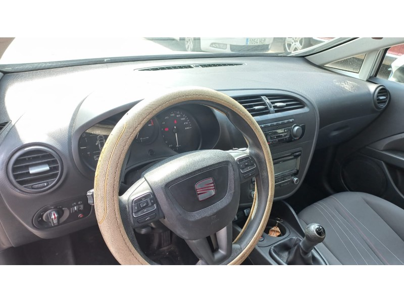 seat leon (1p1) del año 2011