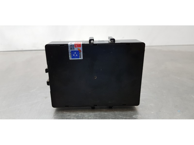 Recambio de modulo electronico para hyundai i40 premium referencia OEM IAM 957703Z100  